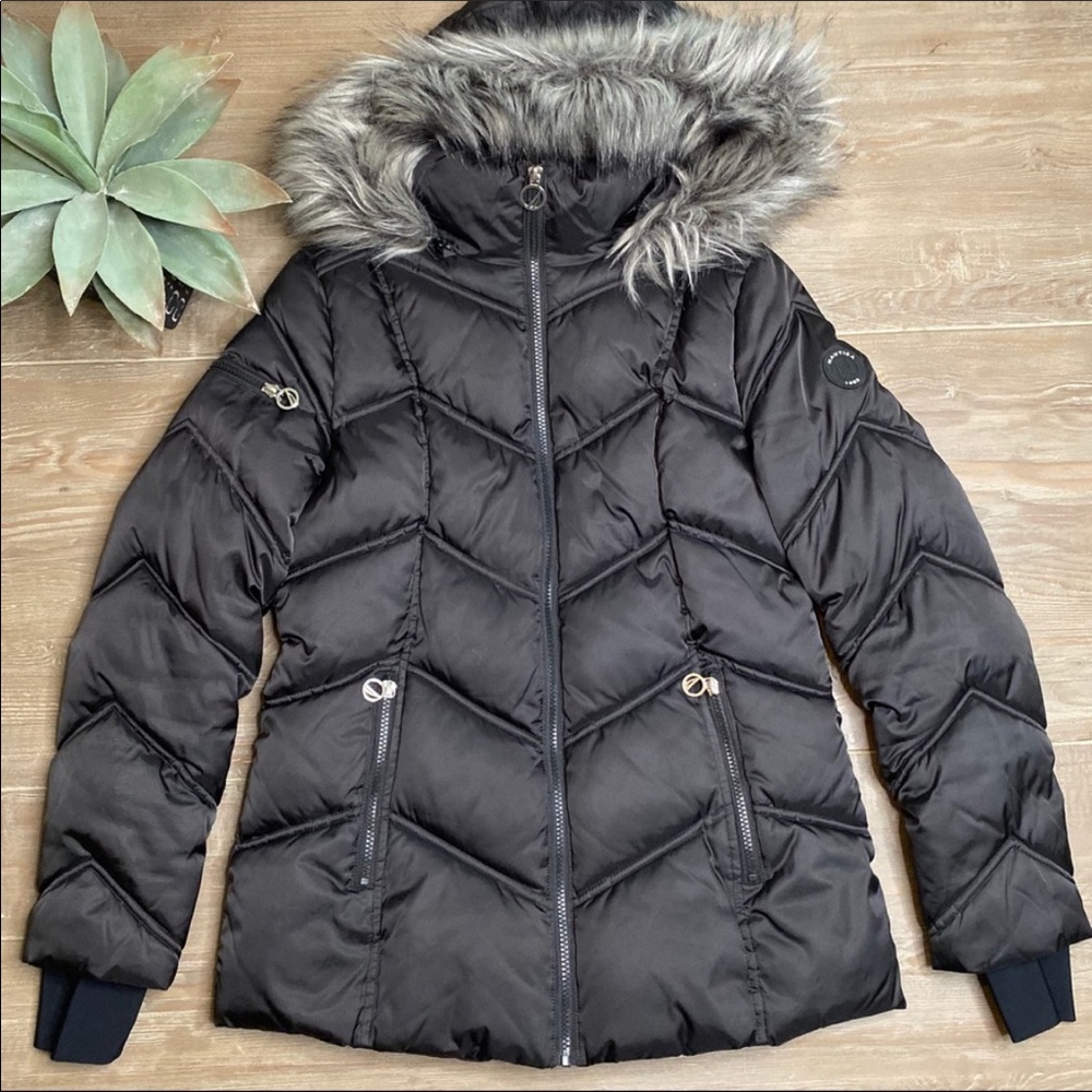 Women’s Puffer Coat with Faux Fur Trim Hood